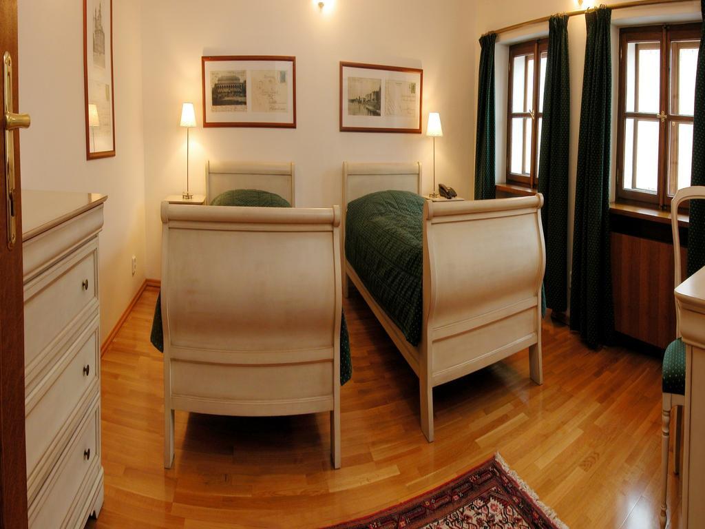 Hotel Rezidence Lundborg Praga Pokój zdjęcie